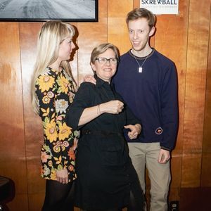 Meet your Posher, Claire